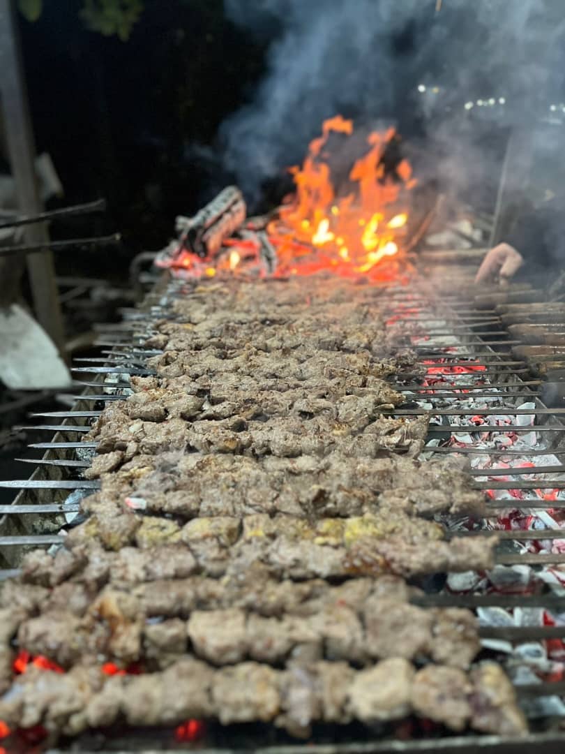 صرف غذا به صورت خانوادگی